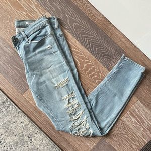 Frame Jeans - “Le Skinny de Jeanne”